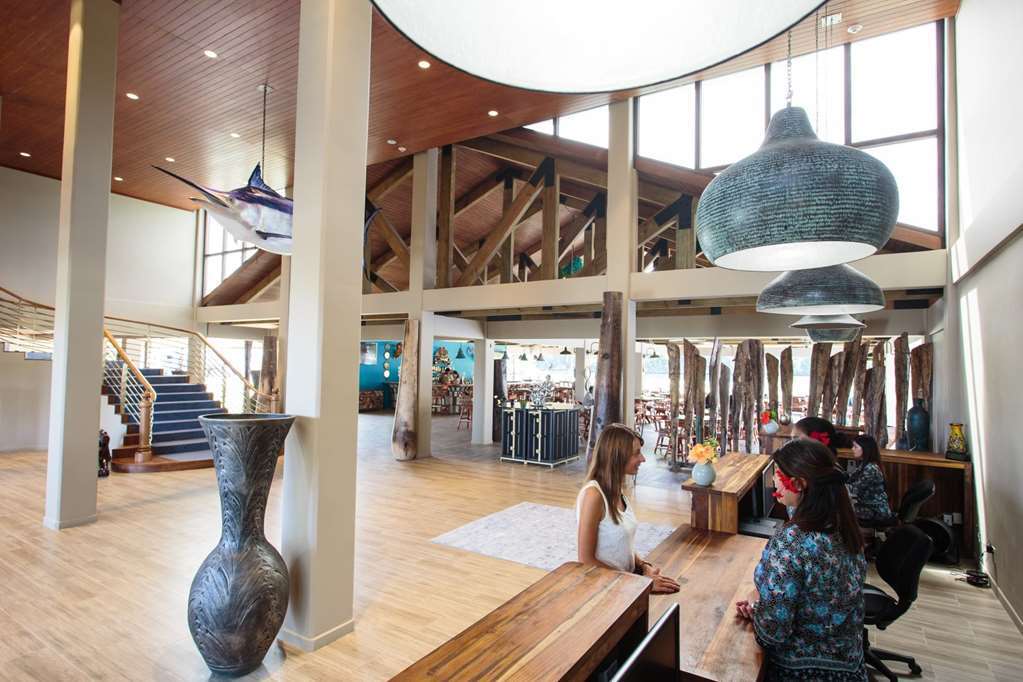 Cove Resort Palau Koror Interior foto